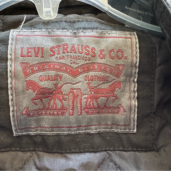 Men’s Levi’s commuter jacket - Picture 3 of 3